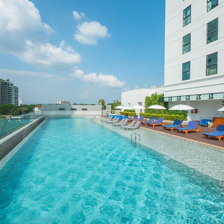 The Empress Premier Chiang Mai - Sha Extra Plus Exteriér fotografie The swimming pool at the hotel