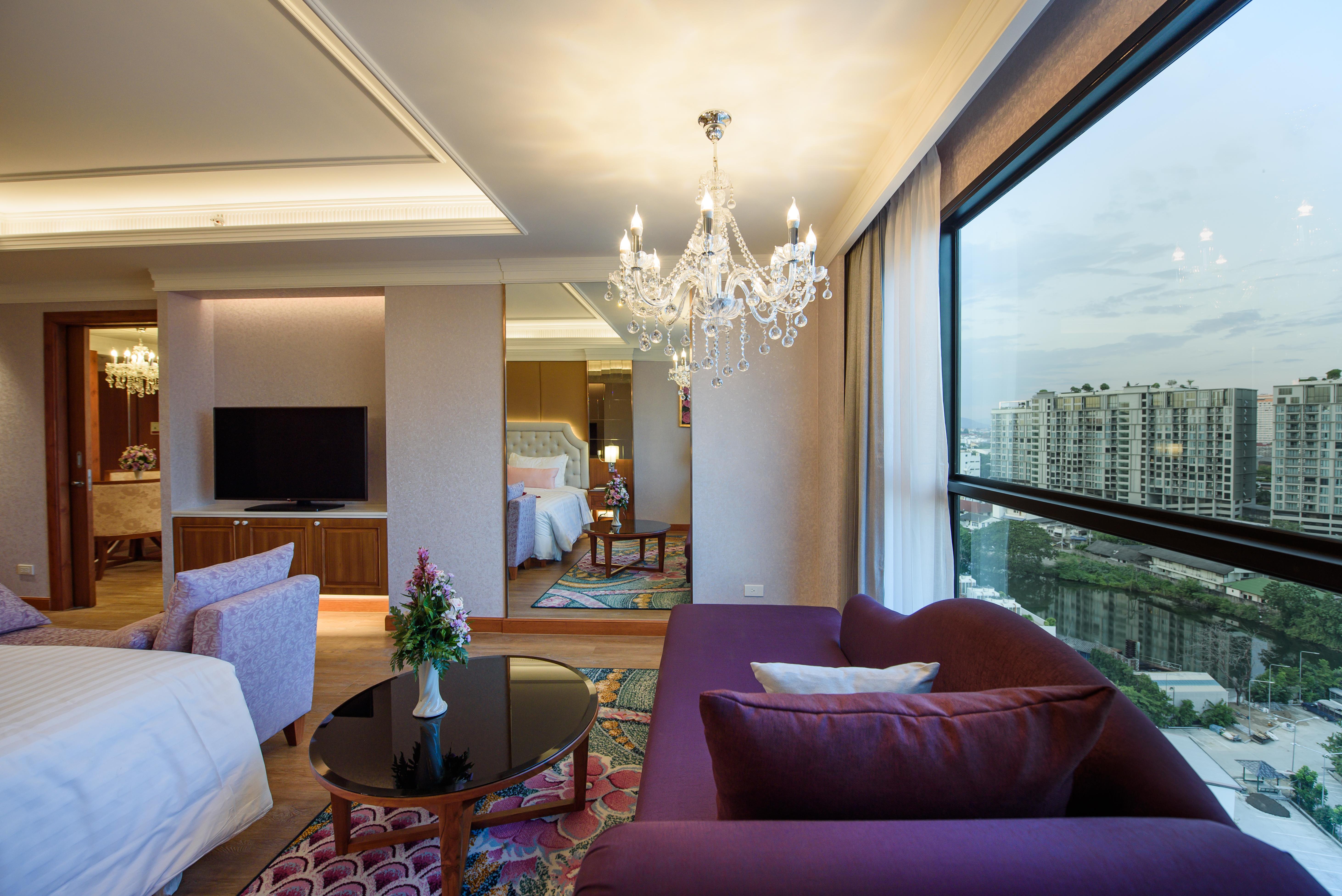 The Empress Premier Chiang Mai - Sha Extra Plus Exteriér fotografie A suite at the hotel