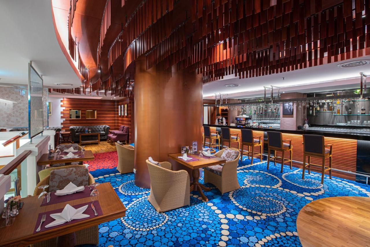 The Empress Premier Chiang Mai - Sha Extra Plus Exteriér fotografie The Bar