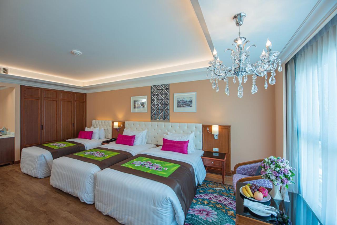 The Empress Premier Chiang Mai - Sha Extra Plus Exteriér fotografie Family Suite