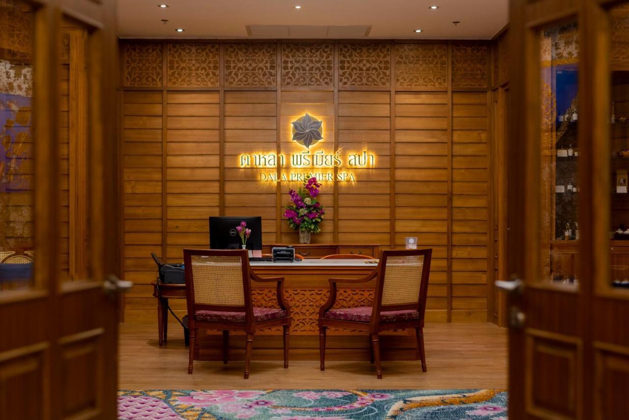 The Empress Premier Chiang Mai - Sha Extra Plus Exteriér fotografie The reception area of the hotel
