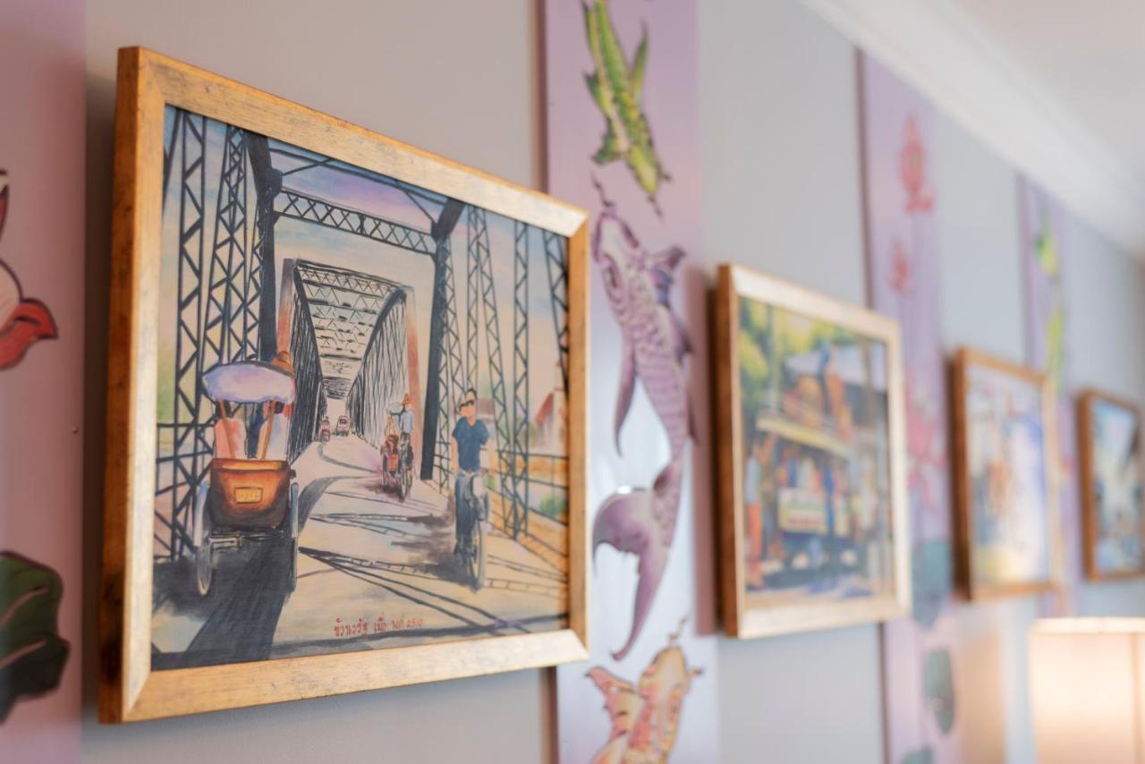 The Empress Premier Chiang Mai - Sha Extra Plus Exteriér fotografie Artwork by local artists