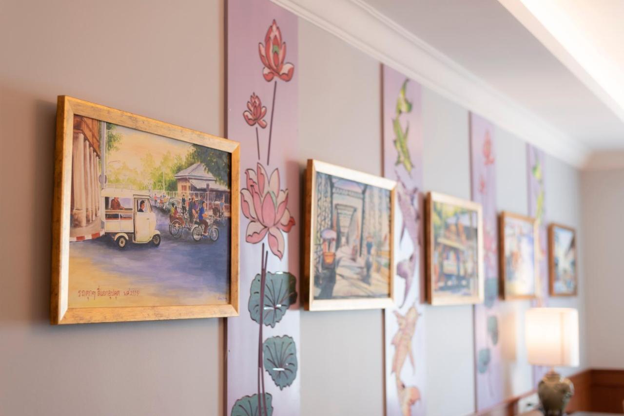 The Empress Premier Chiang Mai - Sha Extra Plus Exteriér fotografie Artwork by the residents of the facility